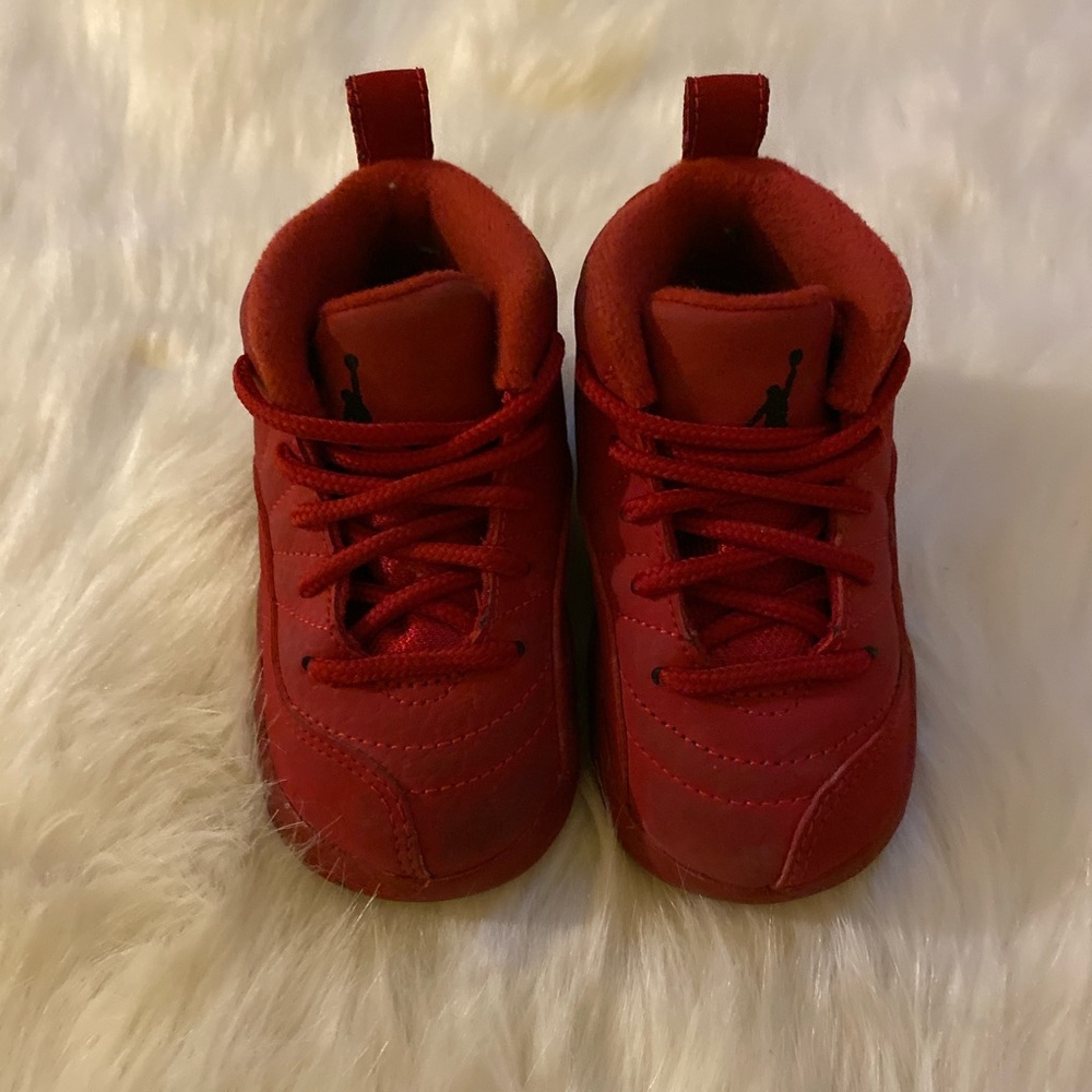 Red jordan baby shoes